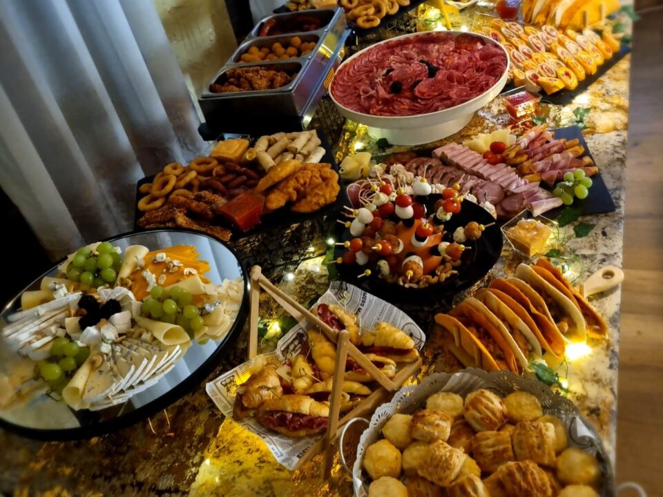 Bufet Suedez petreceri