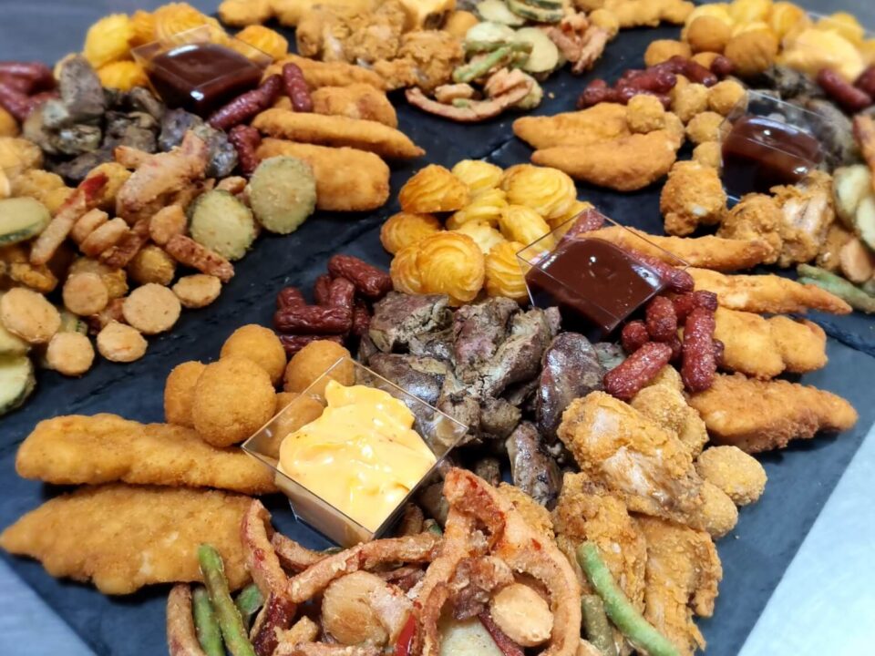 Platou aperitiv Cald Brasov