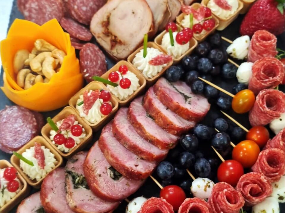 Platou aperitiv petreceri