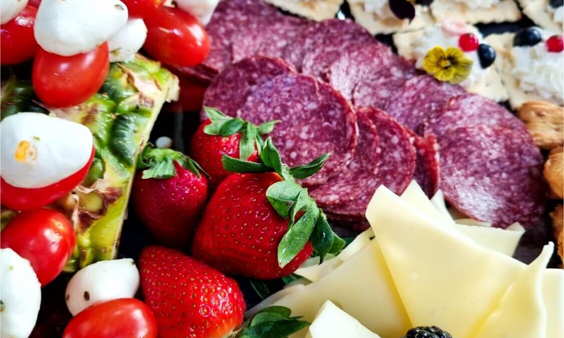 Platou rece cu mancare - Platouri Brasov